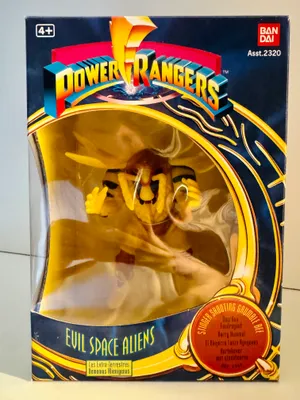 Stinger Shooting Grumble Bee (European release)