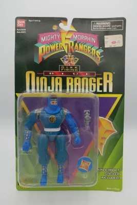 Disc Firing Blue Ninja Ranger