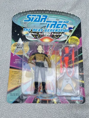 Lt. Commander Data (Starfleet duty uniform)